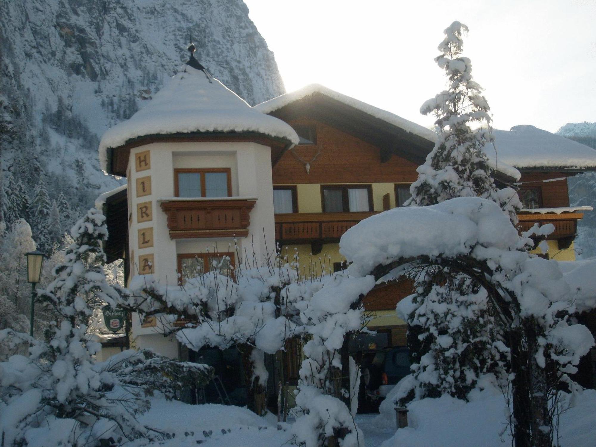 Gasthof Pension Hirlatz Hallstatt Exterior foto